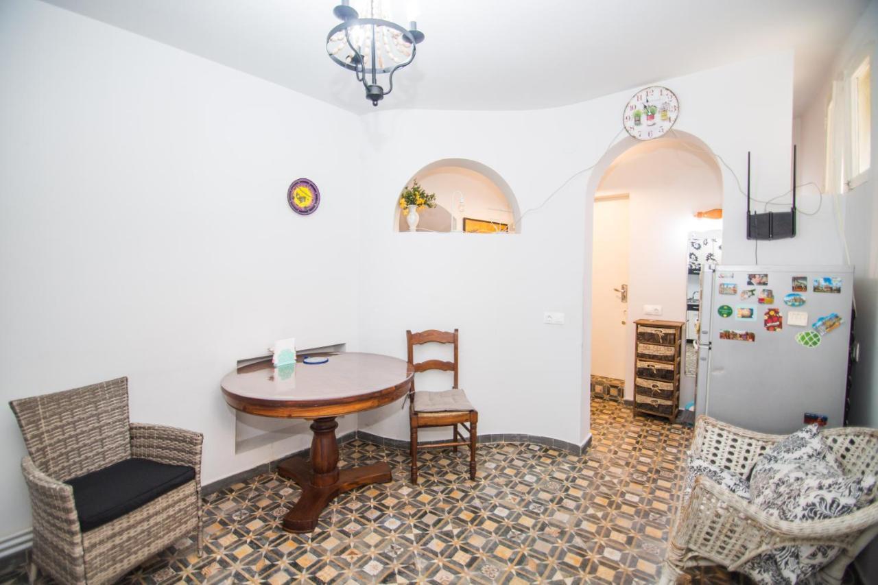 Anbani Apartment City Center Tbilisi Ngoại thất bức ảnh